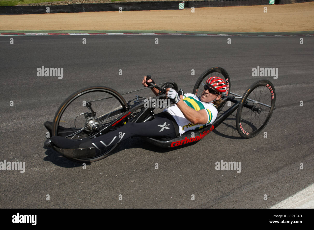Paracycliste australien Nigel d'orge à la journée de formation paralympiques au circuit automobile de Brands Hatch, Kent, UK. Banque D'Images