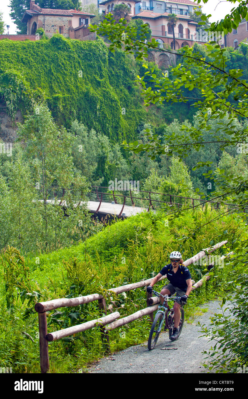 Europe Italie Piémont Province de Turin d'un tronçon de la piste cyclable Rivoli - Venaria Banque D'Images