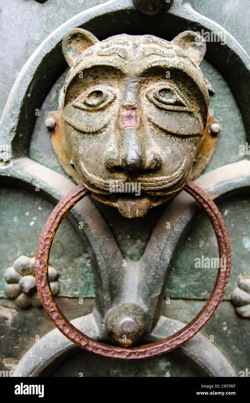 L'église St Marc détails de la porte principale Venise (Venezia) Vénétie Italie Banque D'Images