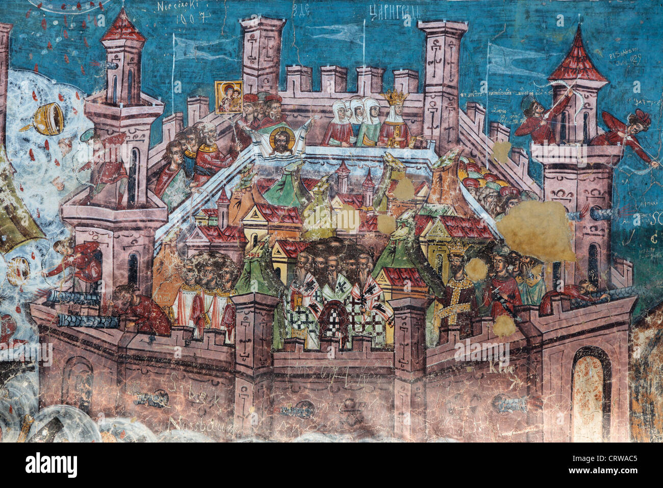 Fresco depuis le sud-ouest de façade du monastère Moldovita en Bucovine, Roumanie. Banque D'Images