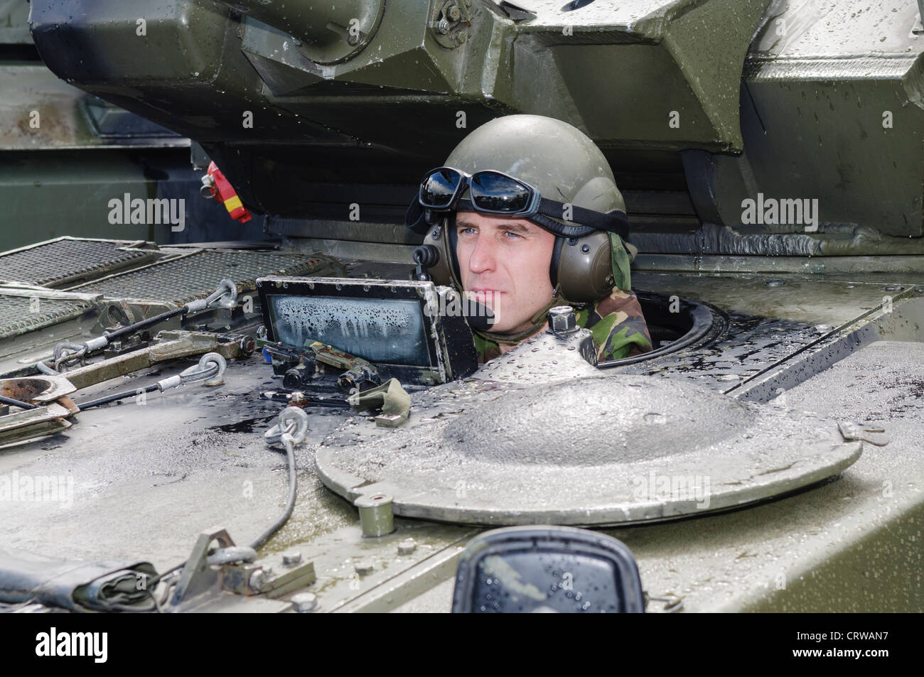 Les lecteurs de soldat un cimeterre véhicule de reconnaissance Banque D'Images