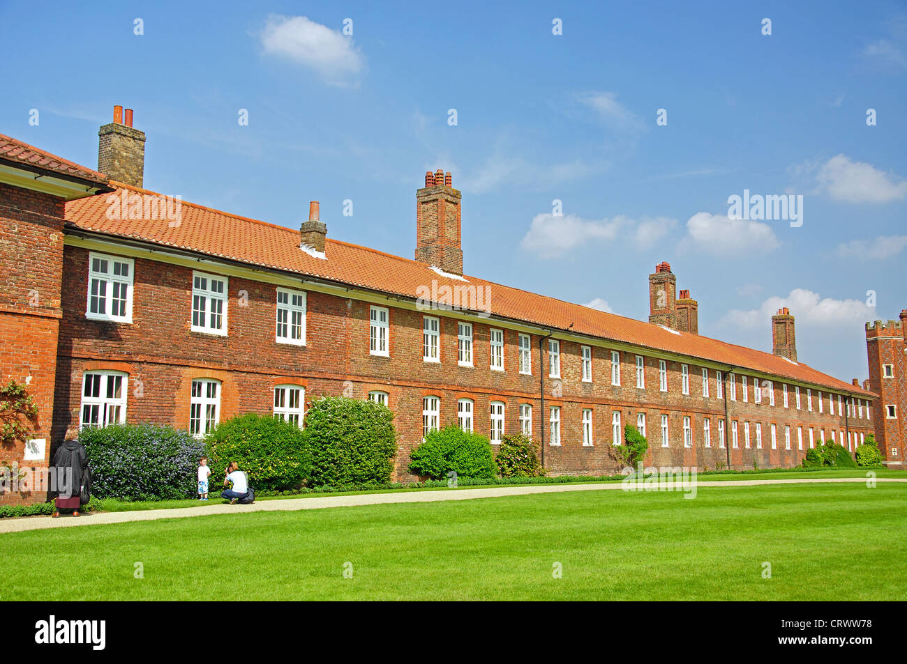 Almhouses à Hampton Court Palace, Hampton, London Borough of Richmond upon Thames, Grand Londres, Angleterre, Royaume-Uni Banque D'Images