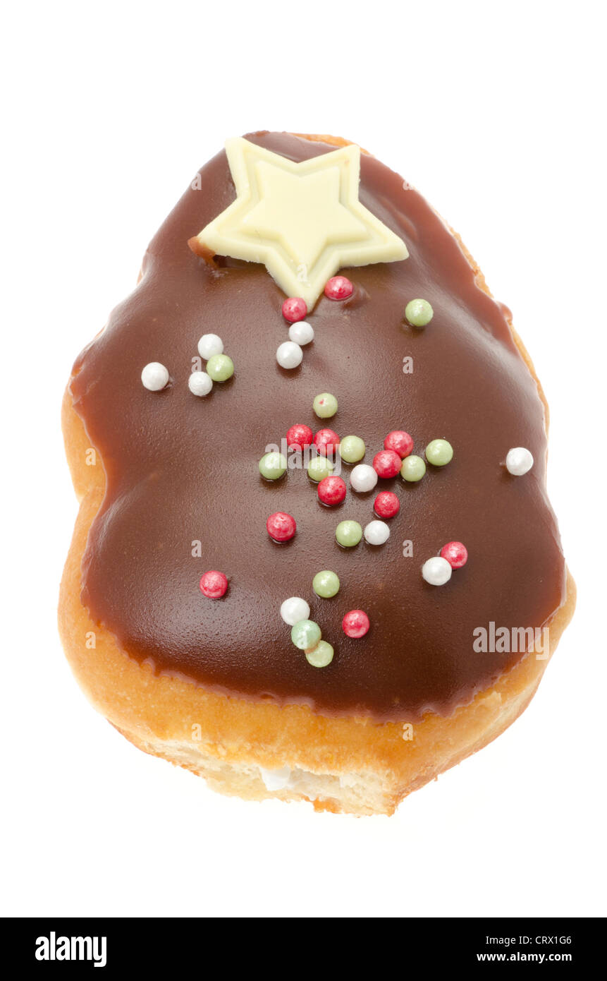 Donut frais avec un glaçage fondant chocolat arbre de Noël. Banque D'Images