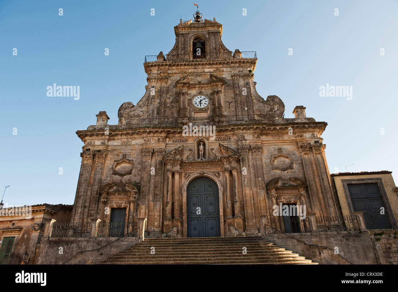 L'église baroque sicilienne de Saint-Sébastien (San Sebastiano) à Palazzolo Acreide, dans le sud de la Sicile, reconstruite en 1703 après le tremblement de terre de 1693 Banque D'Images