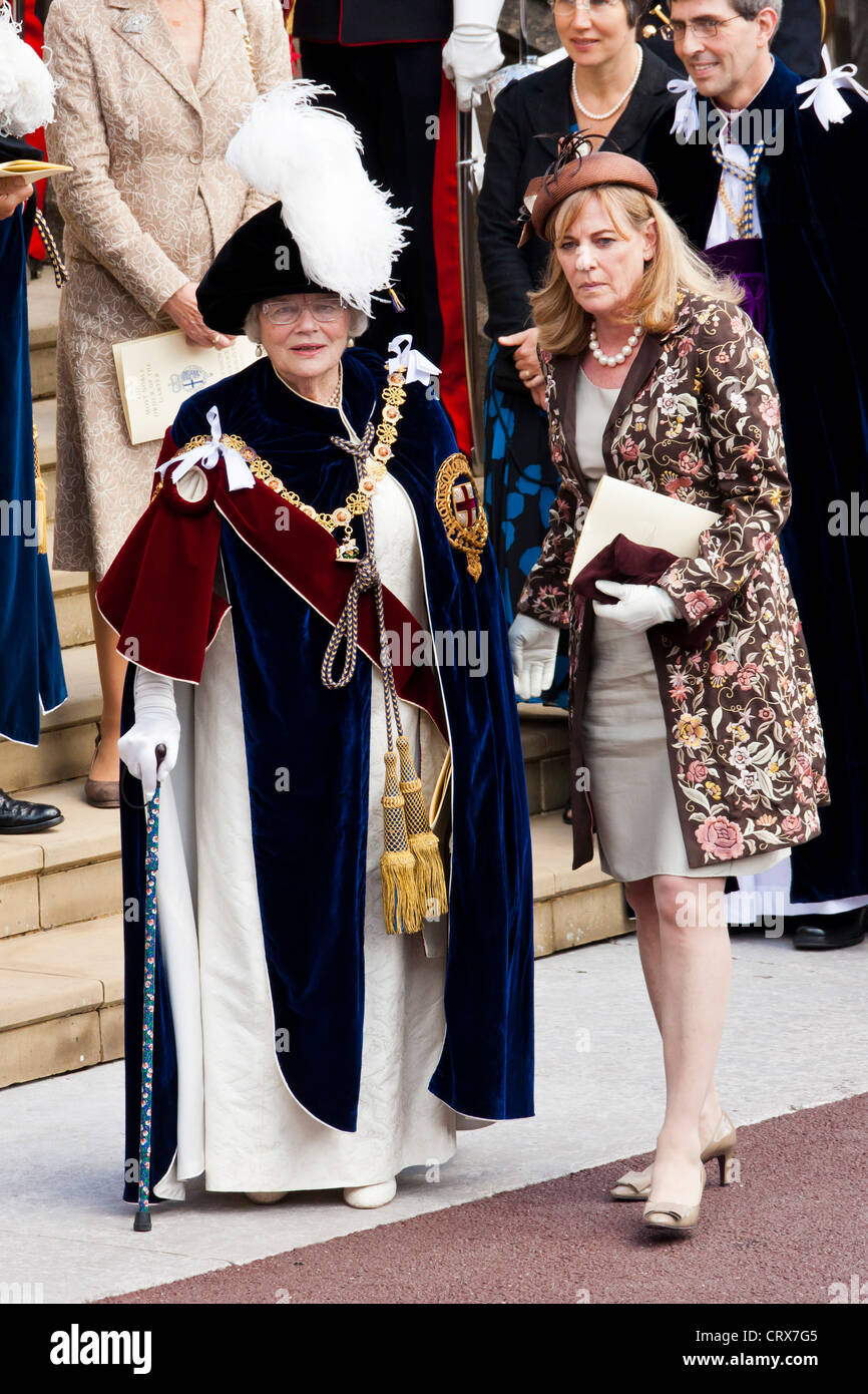 Porte-jarretelles Lady Soames à jour du château de Windsor 18 juin 2012. Par0207 Banque D'Images
