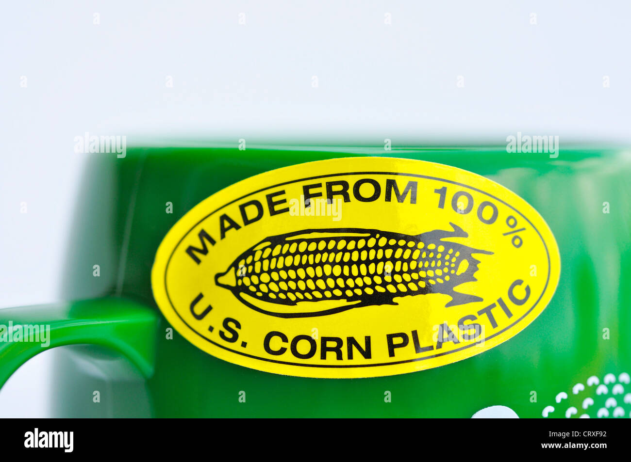 Tasse en plastique fabriqués à partir de fécule de maïs - Plastiques Biocompostables aka PLA Banque D'Images