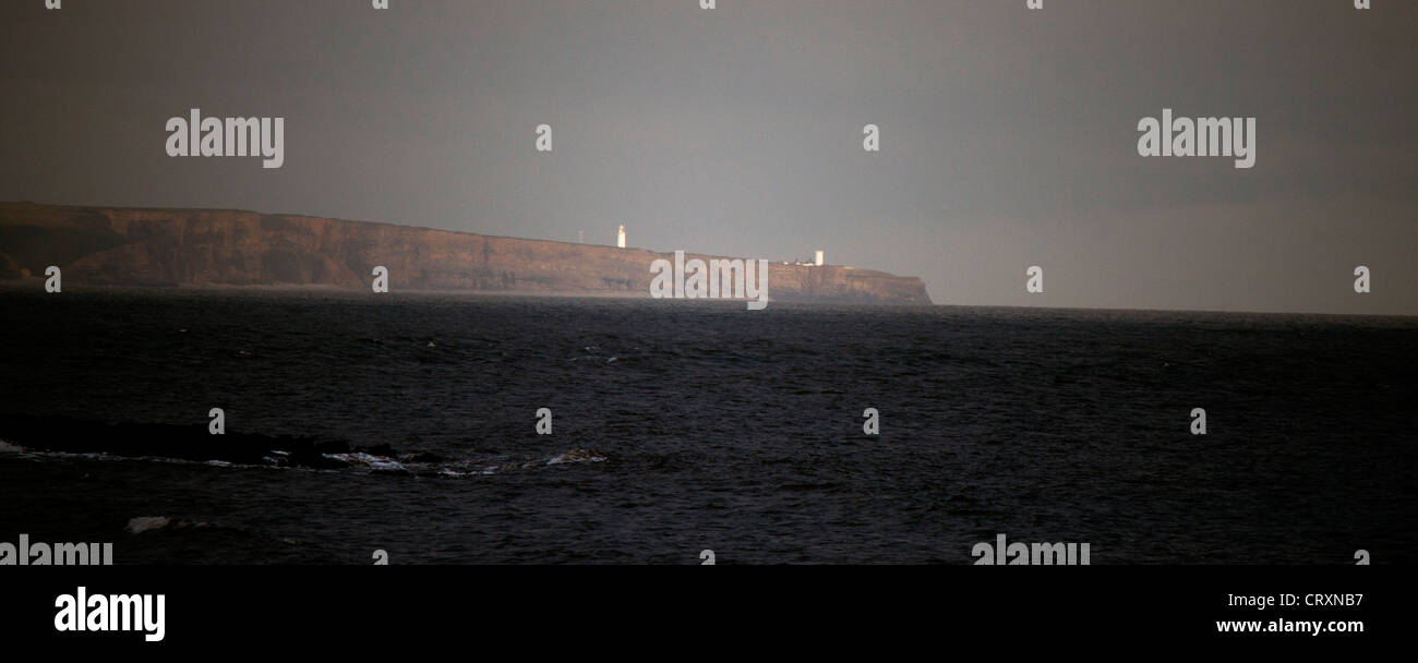 Nash Point Lighthouse de Coney Beach Porthcawl Banque D'Images