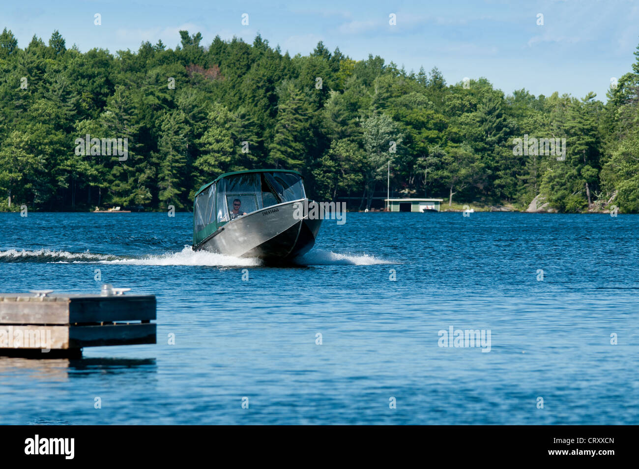 Bateau à moteur rapide Banque D'Images