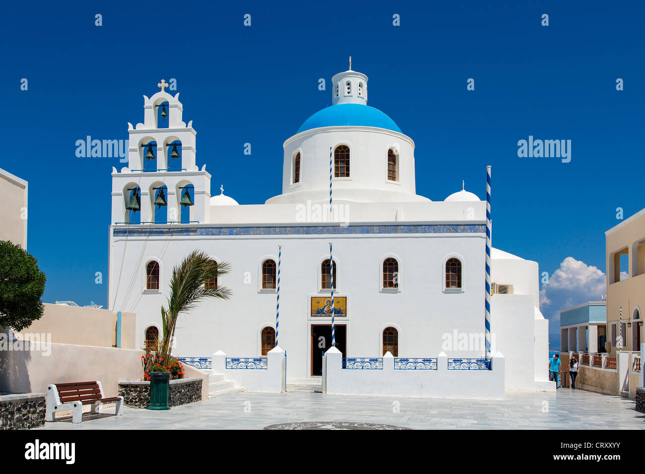 Santorin, l'Église orthodoxe en Oia Banque D'Images