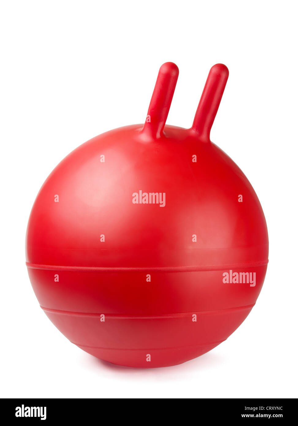Saut rouge ballon de gymnastique avec poignées isolated on white Banque D'Images
