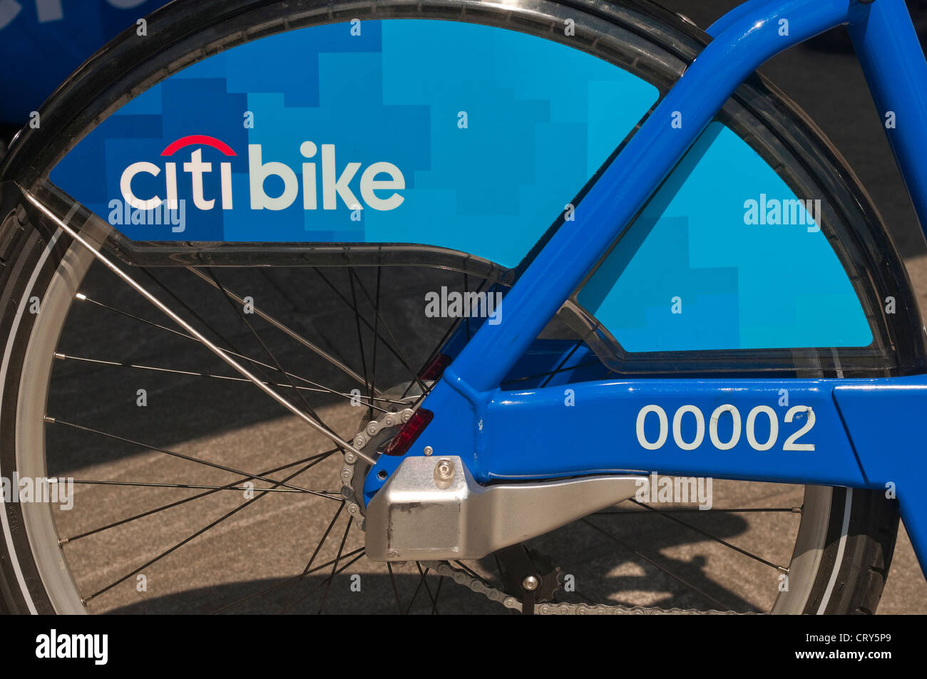 New York, NY - 2 juillet 2012 le vélo avec BikeShare bleu logo CitiBike Banque D'Images