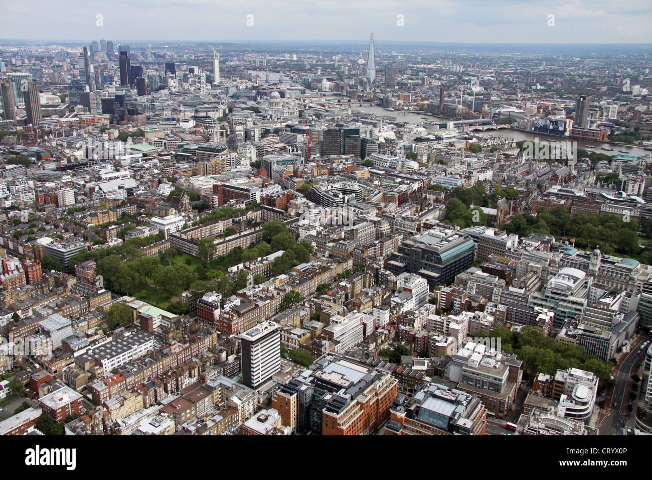 Vue aérienne de Gray's Inn Gardens, Theobald's Road et Bedford Row London WC1 Banque D'Images