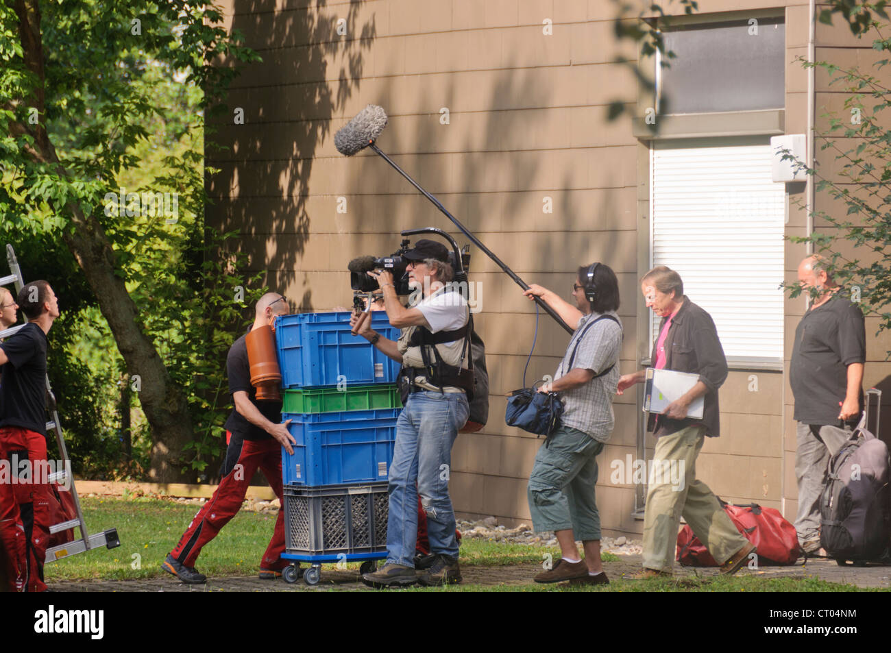 SWR Suedwestrundfunk de cameramen cadreur Directeur Ingénieur du Son reportage documentaire - Heilbronn Allemagne Banque D'Images