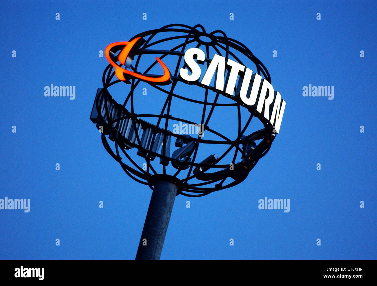 Berlin en néon, Saturne Banque D'Images