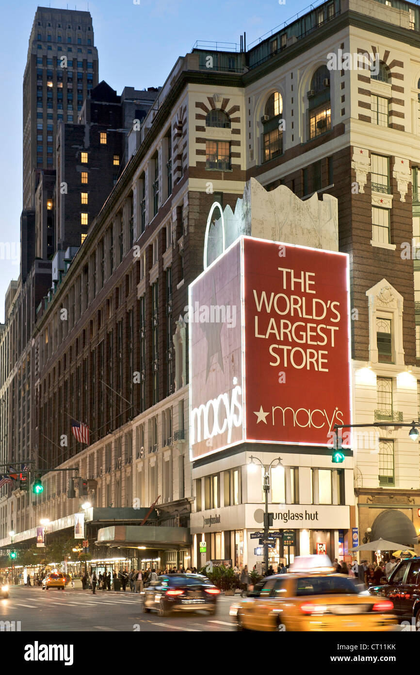 Du grand magasin Macy's sur la 34e rue à Manhattan, New York City, USA. Banque D'Images
