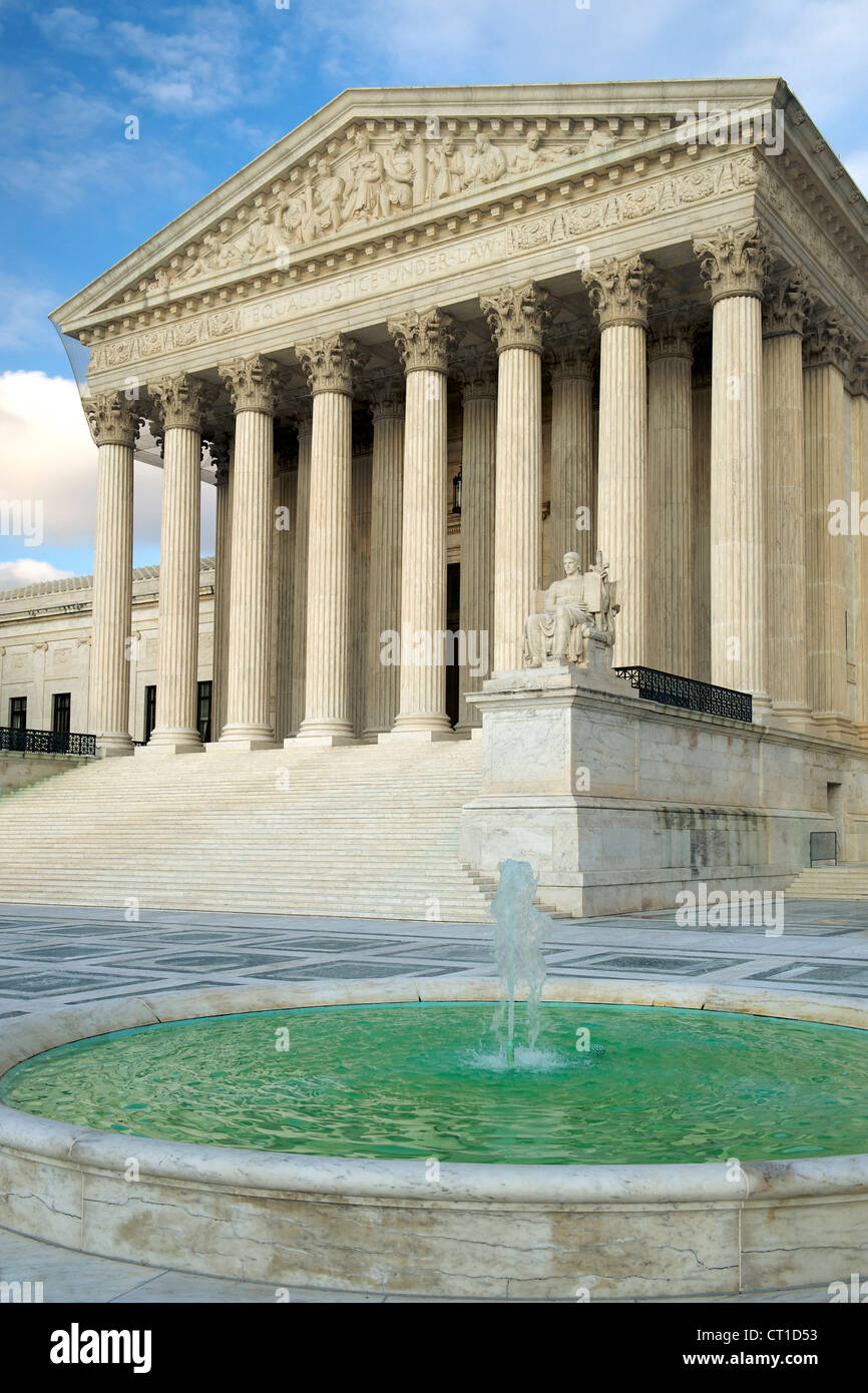 Bâtiment de la Cour suprême des Etats-Unis à Washington DC, USA. Banque D'Images