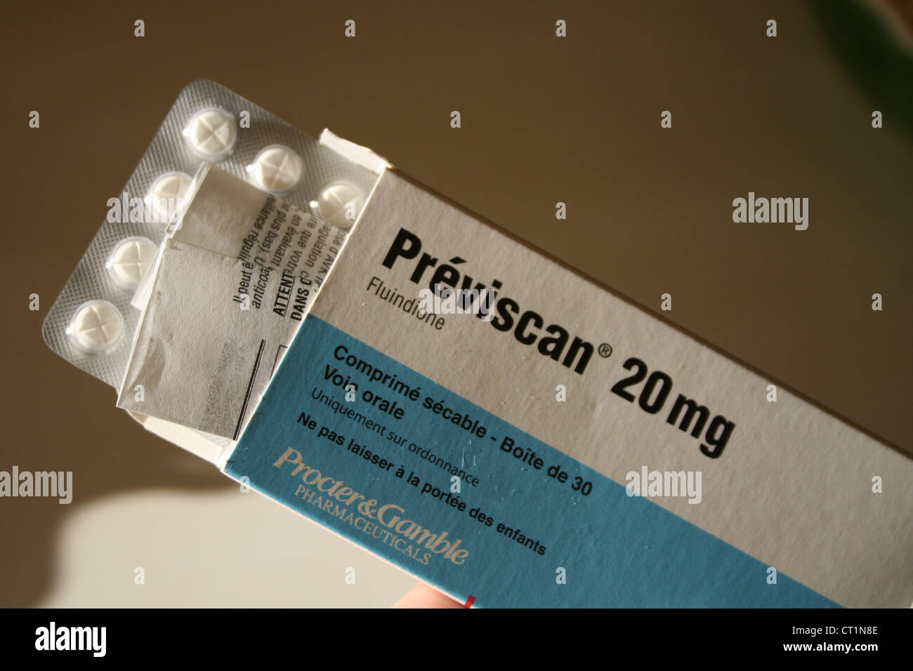 FLUINDIONE Banque D'Images