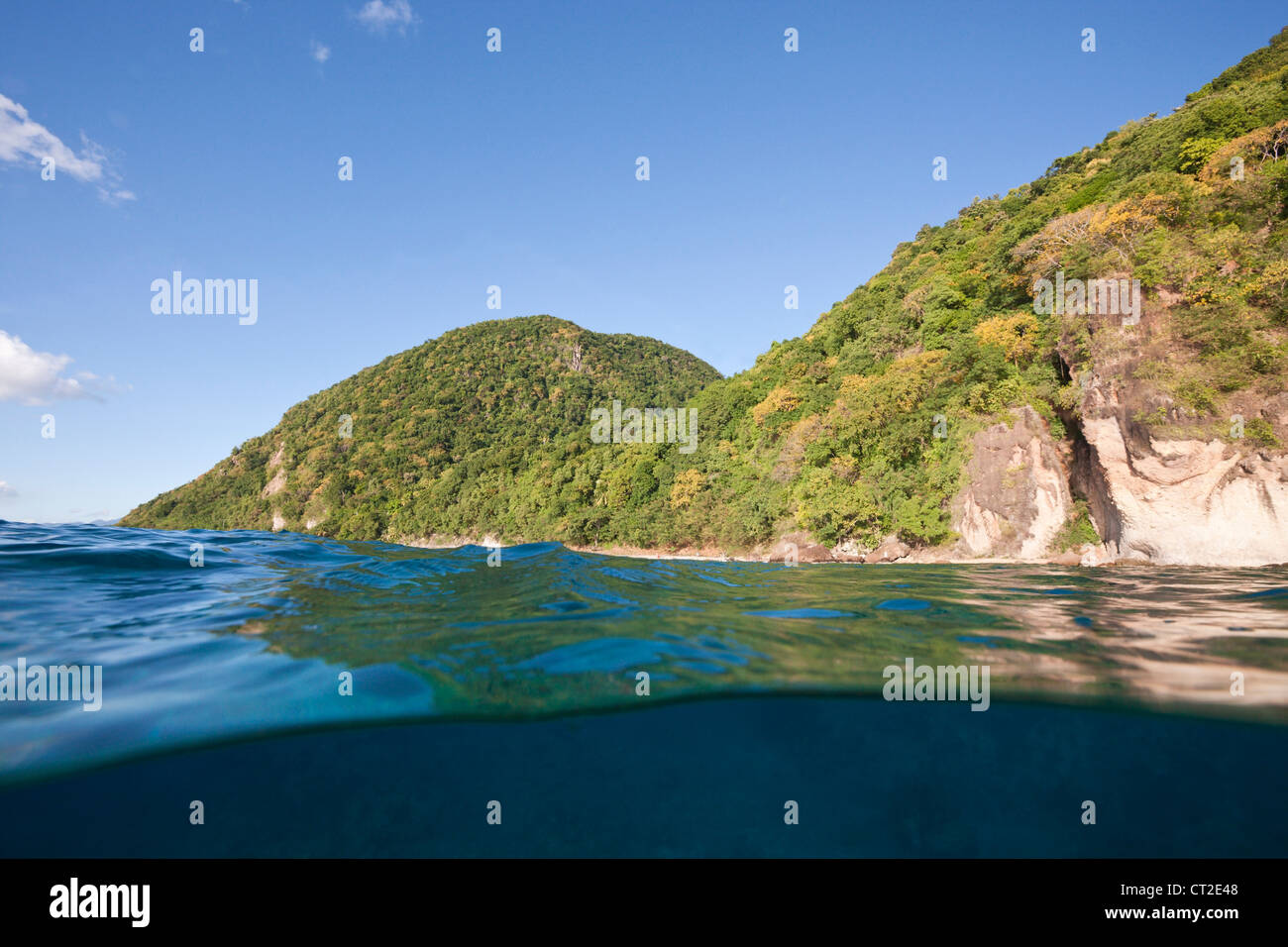 Côte de la mer des Caraïbes, la Dominique, la Dominique Banque D'Images