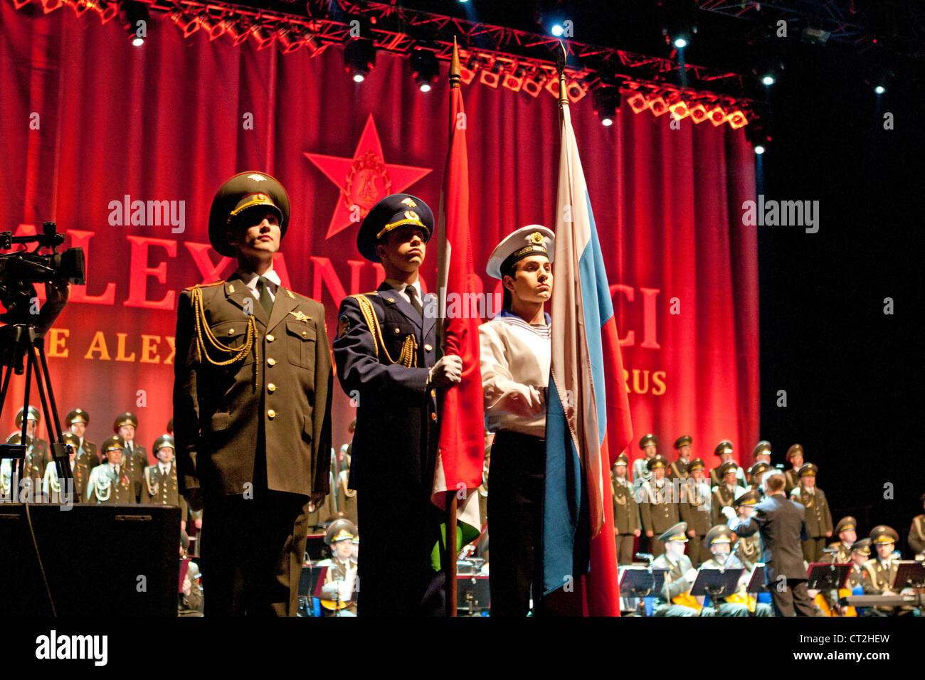 Ensemble Alexandrov, le choeur de l'armée rouge russe effectue concert à Budapest, Hongrie, 05 juin 2012 Banque D'Images