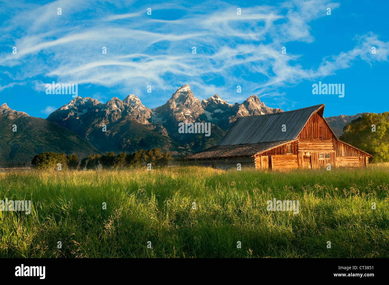 Old Moulton Mormon grange dans la Tetons National Park tôt le matin Banque D'Images