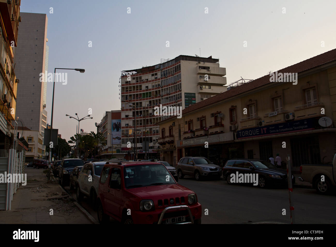Rue Amilcar Cabral Luanda Angola Banque D'Images