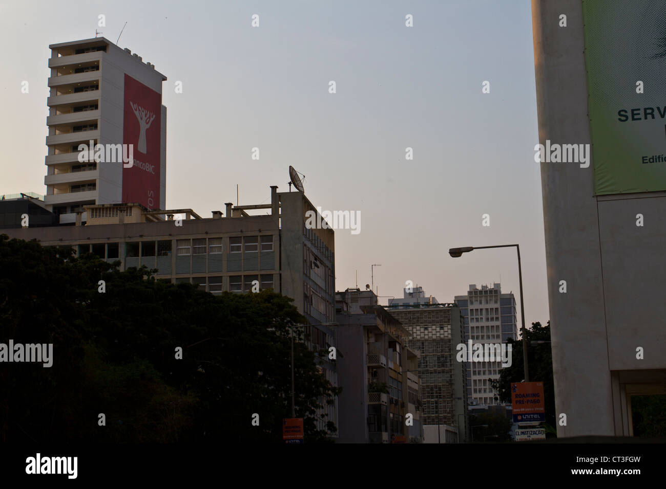 Bâtiments à Luanda en Angola Banque D'Images