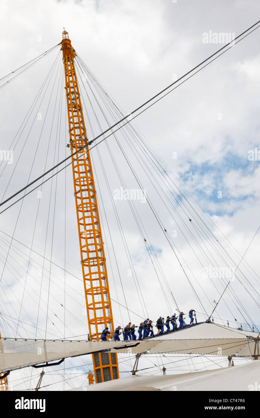 O2 une passerelle sur le toit de l'O2 Dome. Banque D'Images
