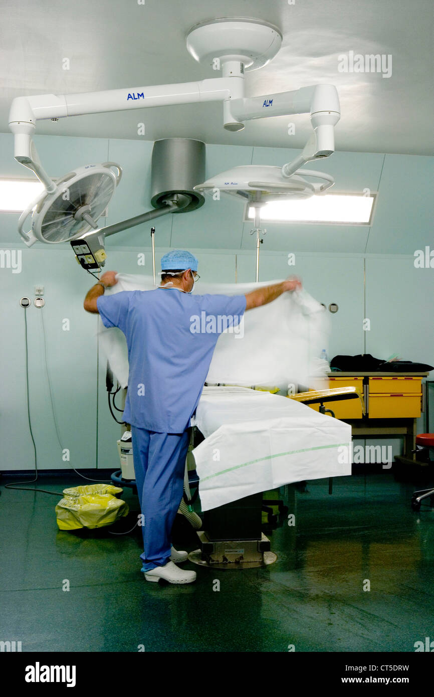 SALLE D’OPÉRATION Banque D'Images