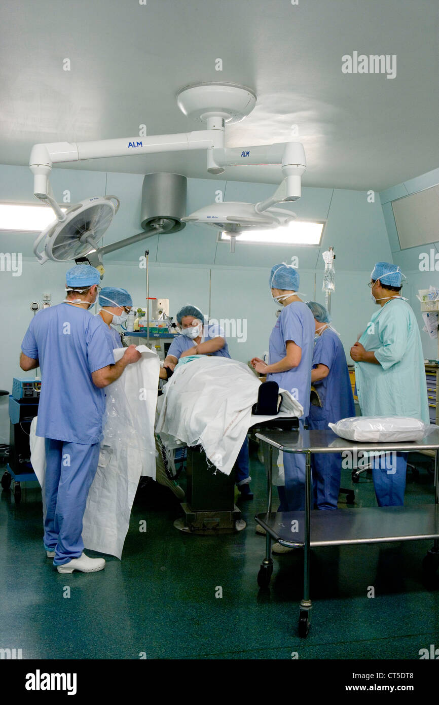 CHIRURGIE Banque D'Images