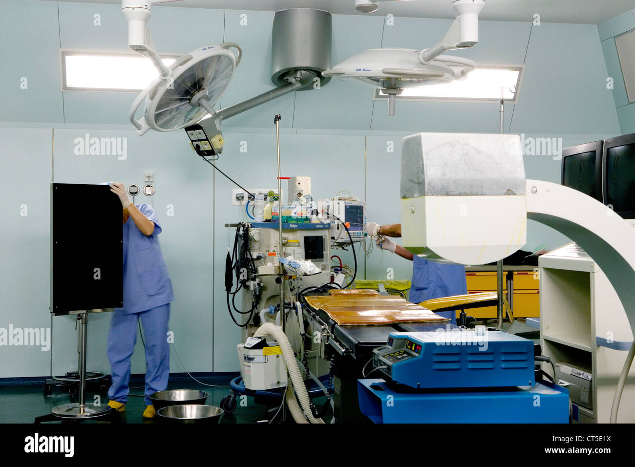 SALLE D’OPÉRATION Banque D'Images