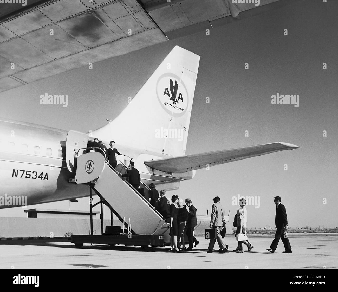 Les passagers d'American Airlines Astrojet 707 Banque D'Images