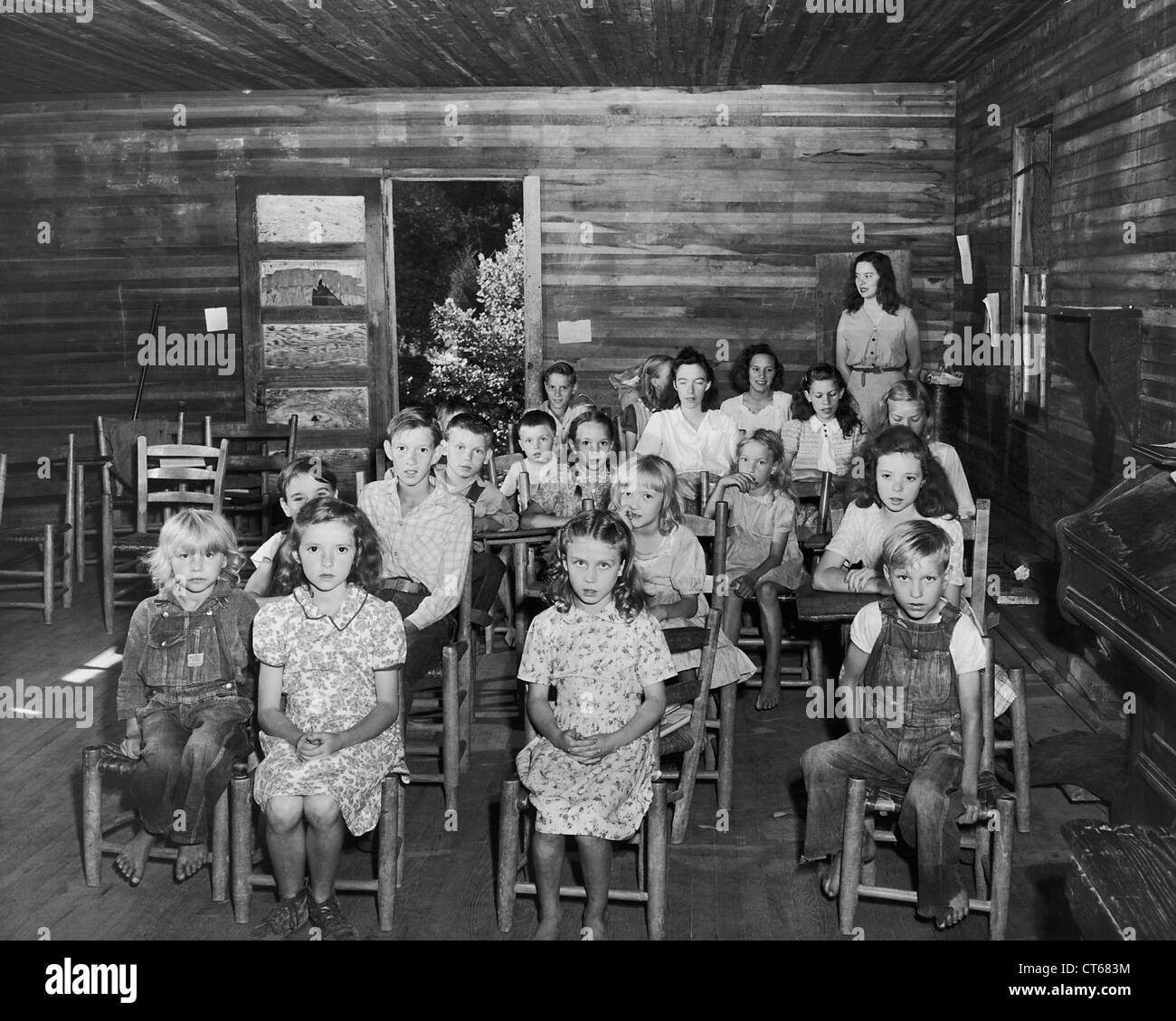 Élèves et professeur dans une école, Kentucky Banque D'Images