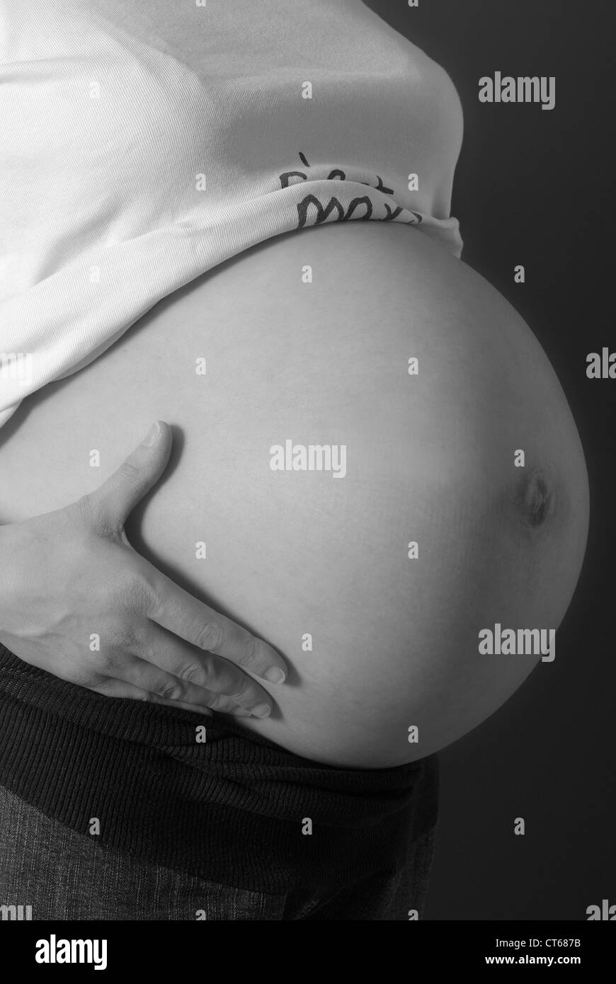 Femme enceinte mature Banque d'images noir et blanc Alamy
