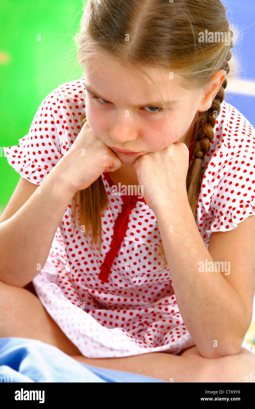 ENNUI ENFANT Banque D'Images