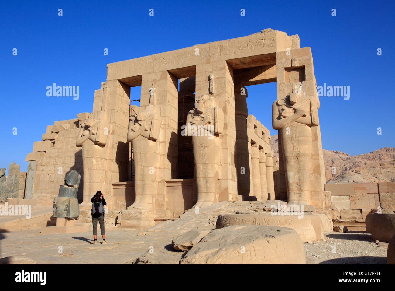 Le Ramesseum, temple funéraire du pharaon Ramsès II, Luxor, Egypte Banque D'Images