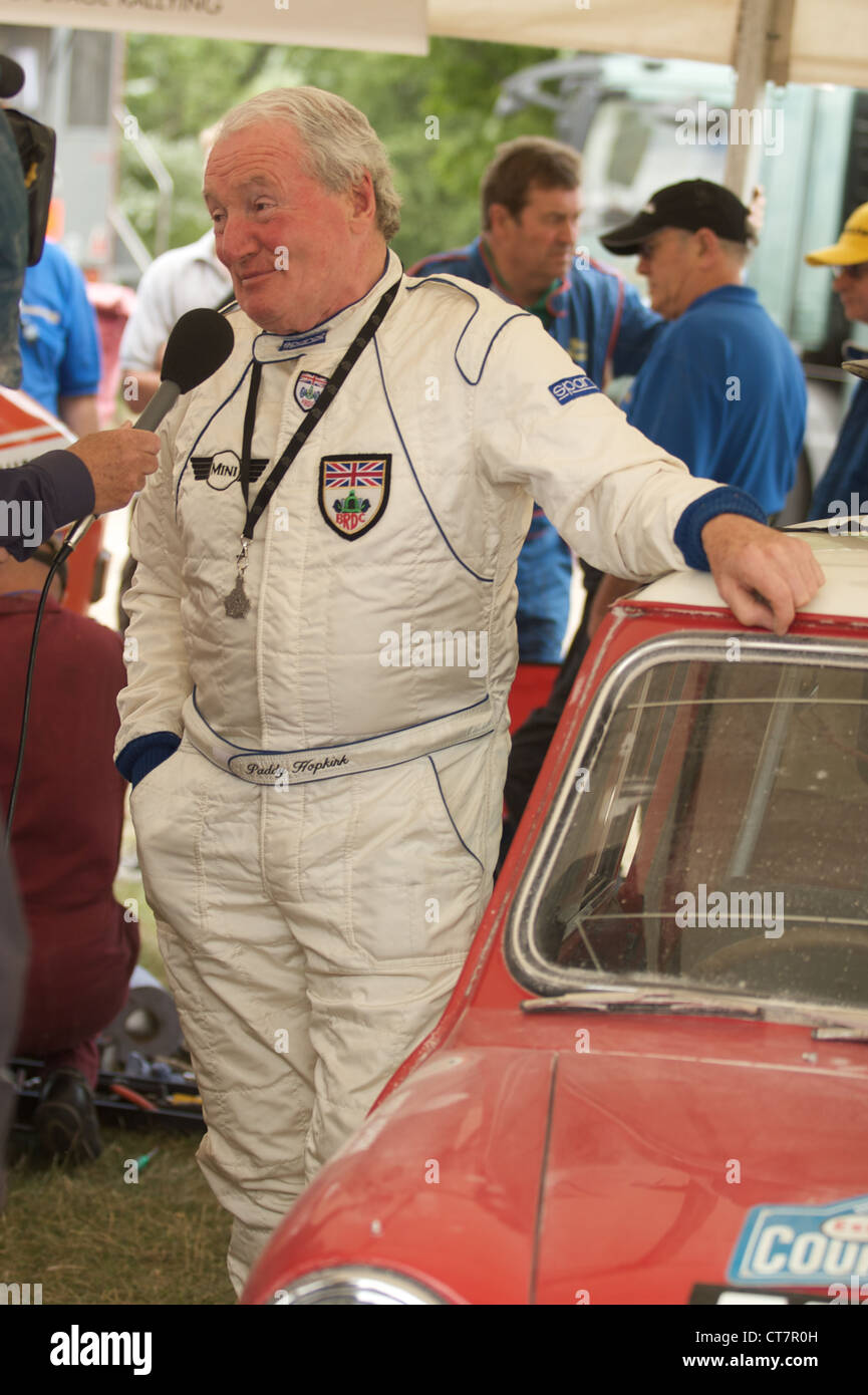 Pilote de rallye Paddy Hopkirk à Goodwood Festival of Speed 2010. © Jonathan Stokes, 2010 affirme les droits moraux. Banque D'Images