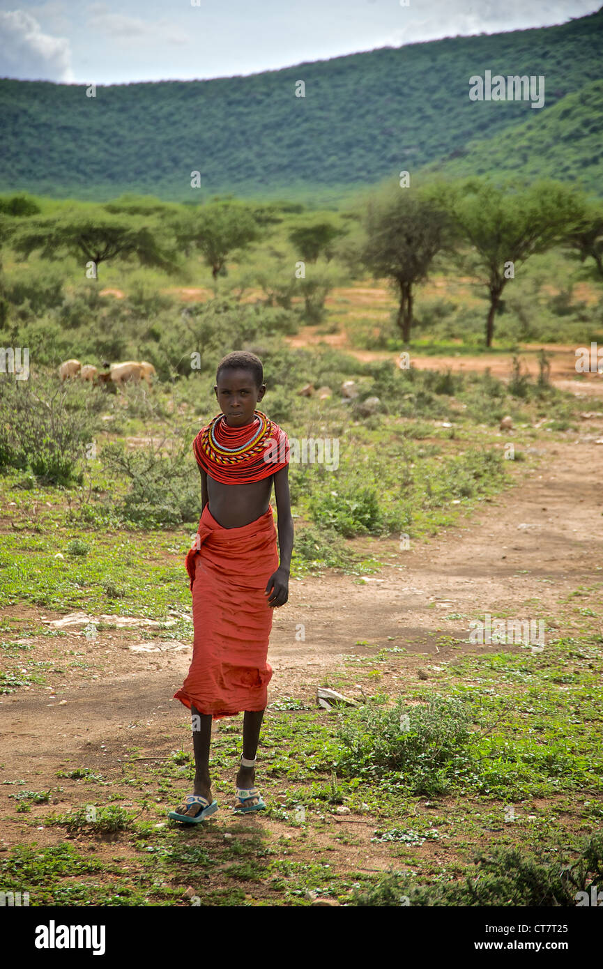 Portrait d'un jeune garçon à Samburu, Kenya Banque D'Images