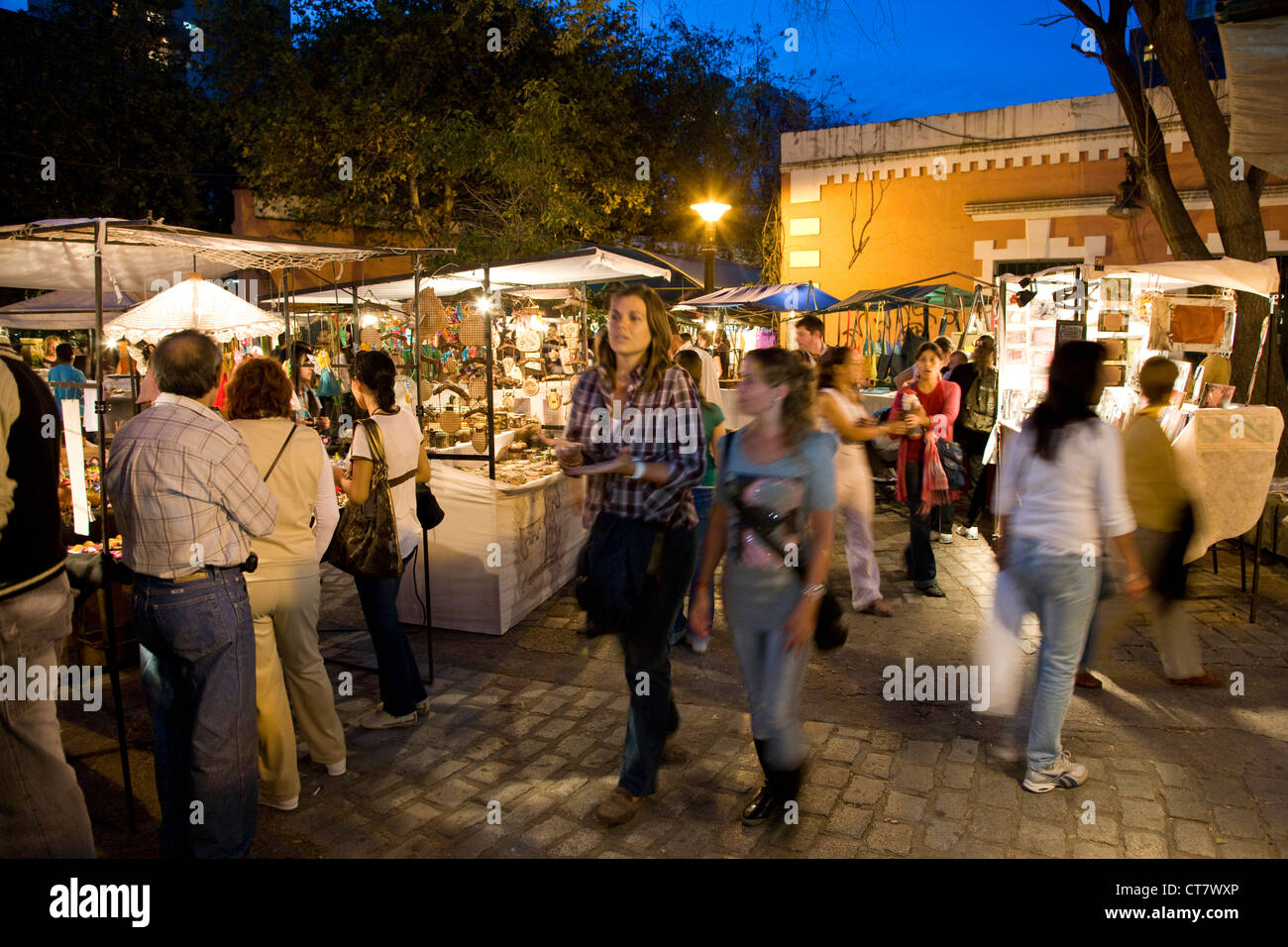 Feria artisanale ou marché du weekend de Guemes Banque D'Images