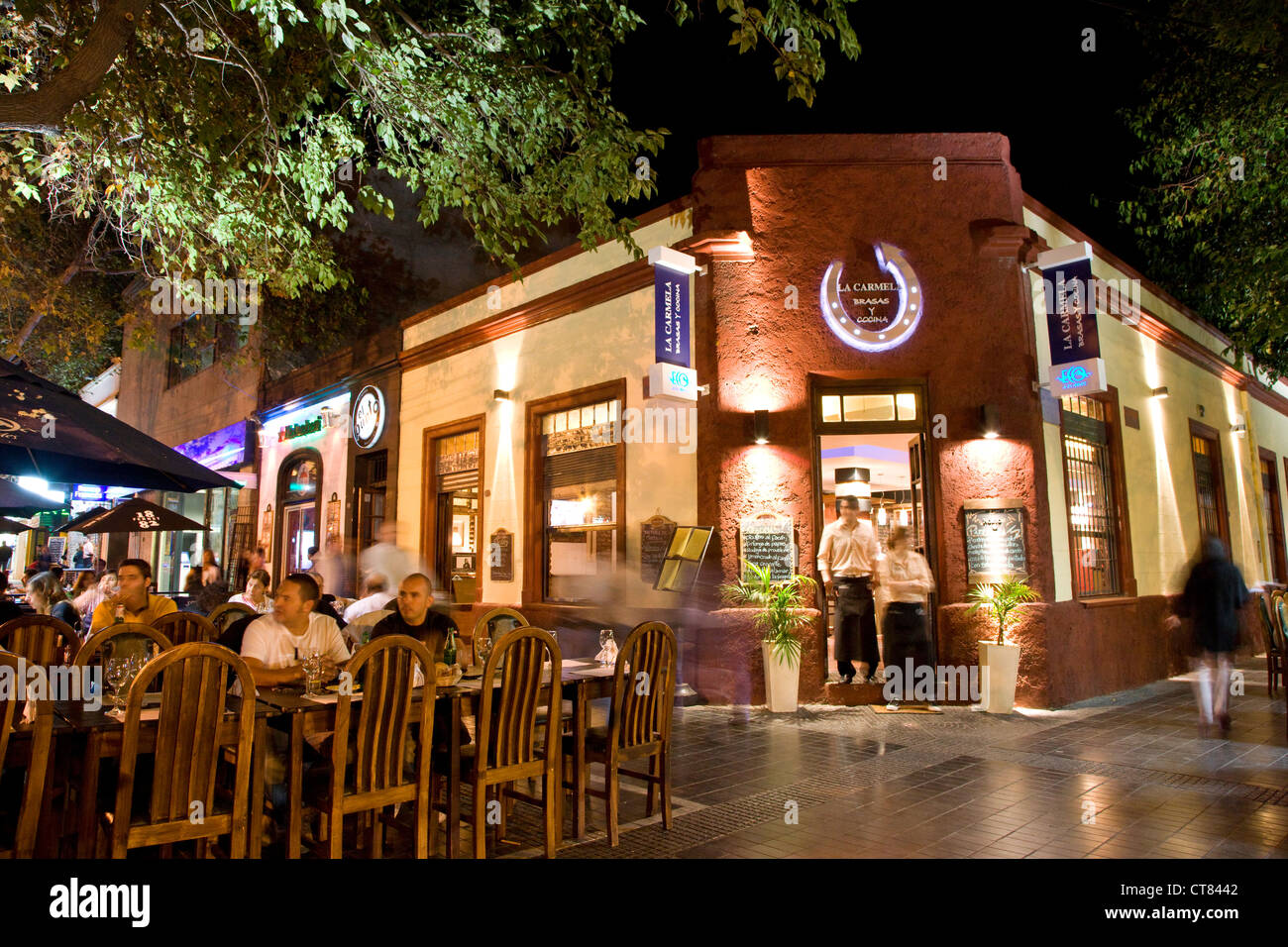 Vie nocturne sur l'Avenue Aristides Banque D'Images