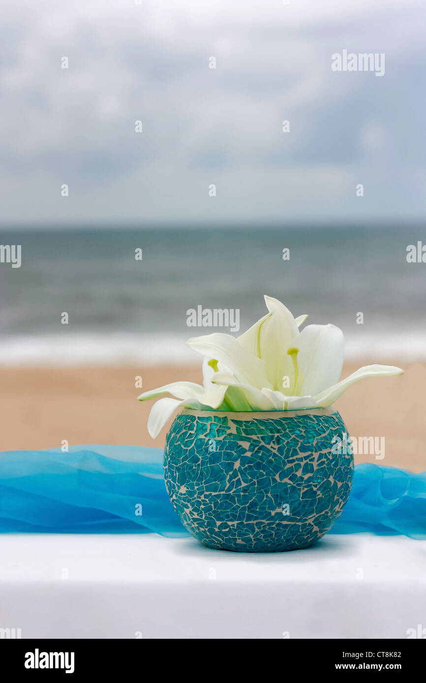 Petite décoration pot avec fond paysage plage Banque D'Images