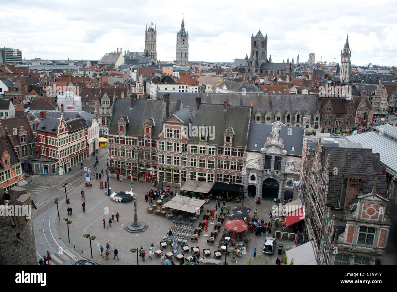 Vue sur la cité médiévale de la ville de Gand château des Comtes de