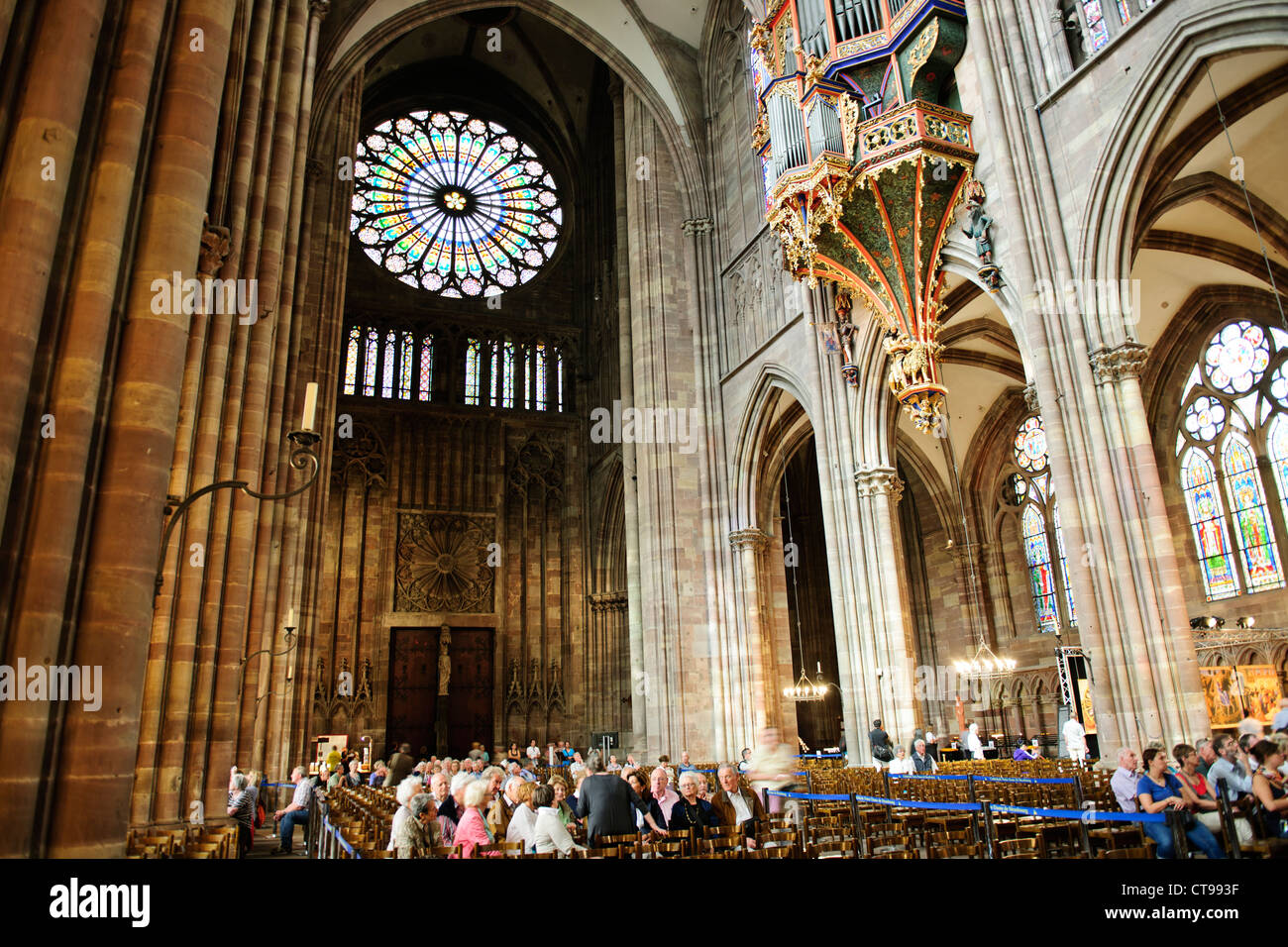 La cathédrale de Strasbourg,Erwin von Steinbach est crédité pour les importantes contributions de 1277 à sa mort en 1318, à 142 mètres,466 ft Banque D'Images