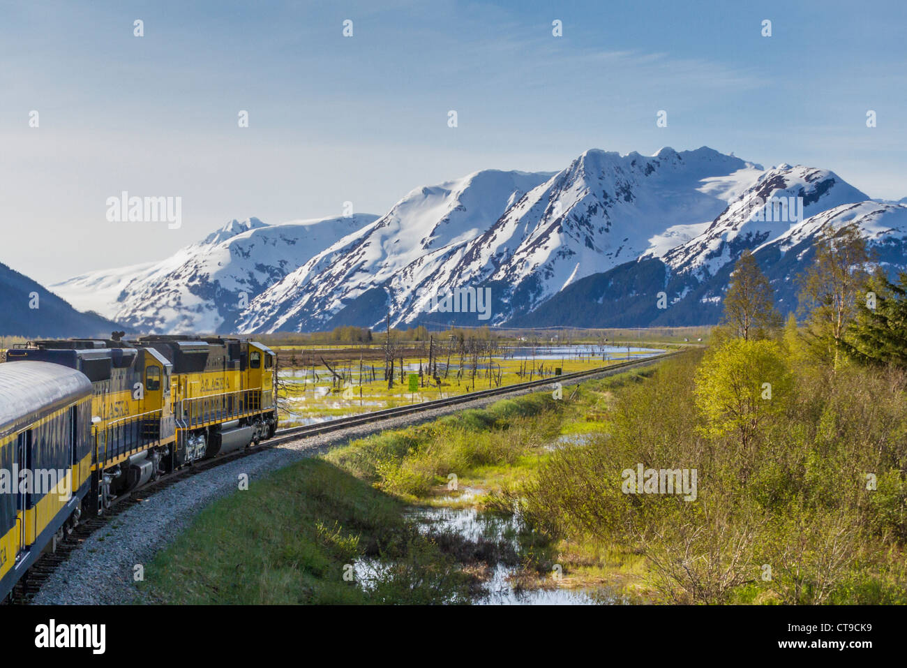 Alaska Railroad Coastal Classic train allant d'Anchorage à Seward, Alaska. Banque D'Images