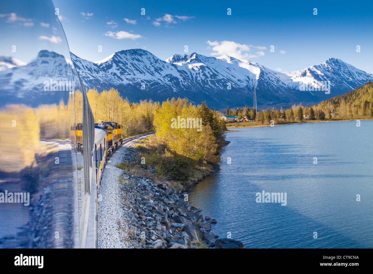 Alaska Railroad Coastal Classic train entre Seward et Anchorage, Alaska. Banque D'Images