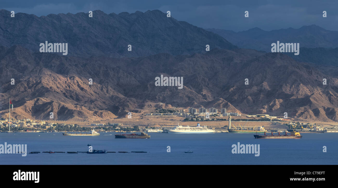 Aqaba, Jordanie : front de mer et port Banque D'Images