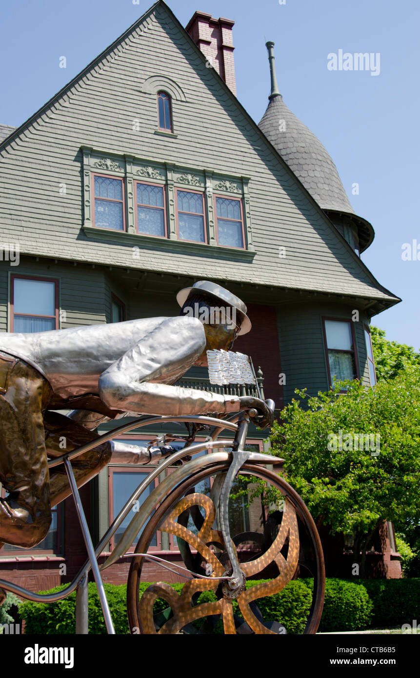 Le Wisconsin, Manitowoc. RAHR West Art Musée installé dans l'historique manoir victorien de style Queen Anne construite en 1891. Banque D'Images