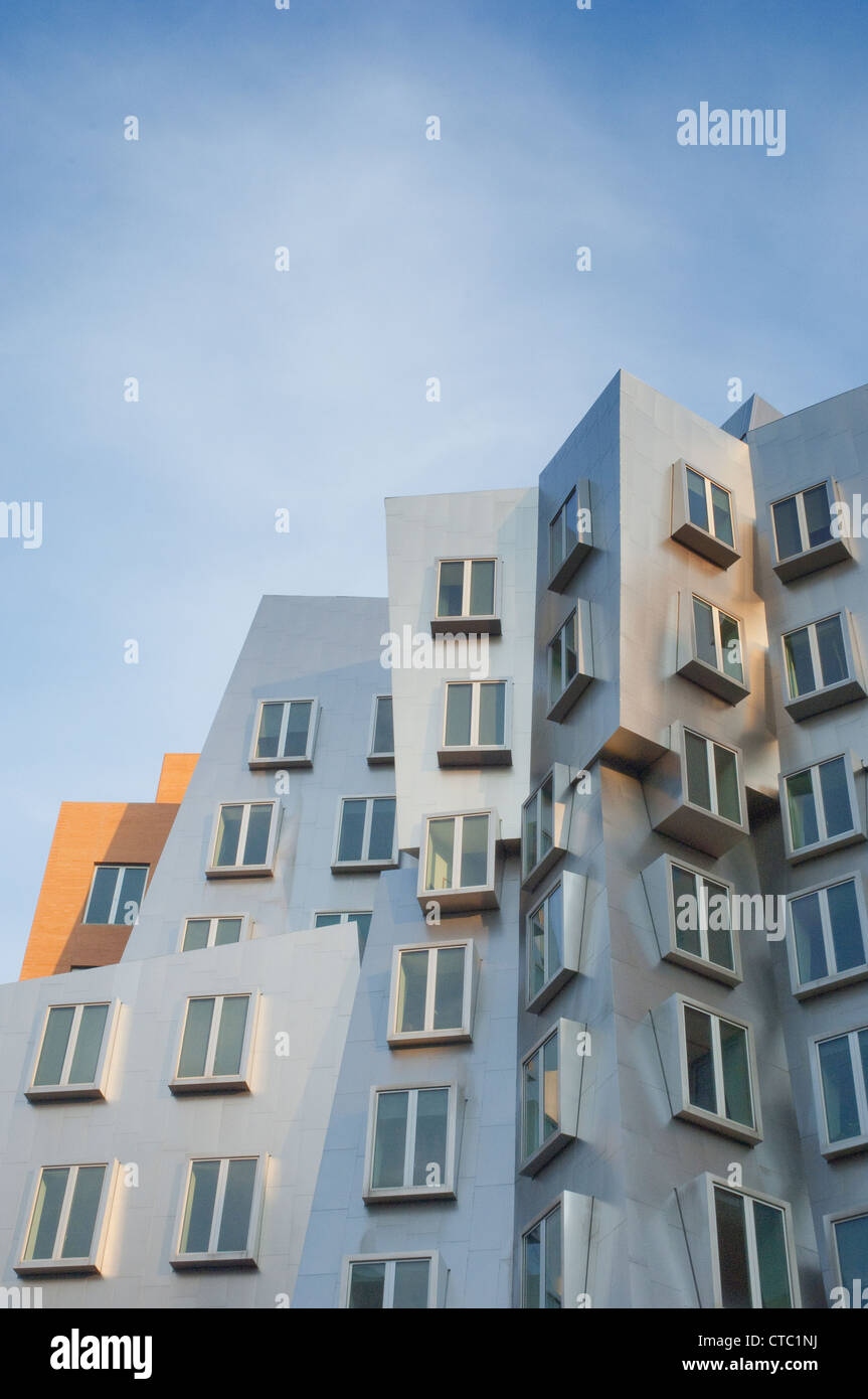 Le Ray et Maria Stata Center du MIT à Cambridge, Massachusetts, USA Banque D'Images