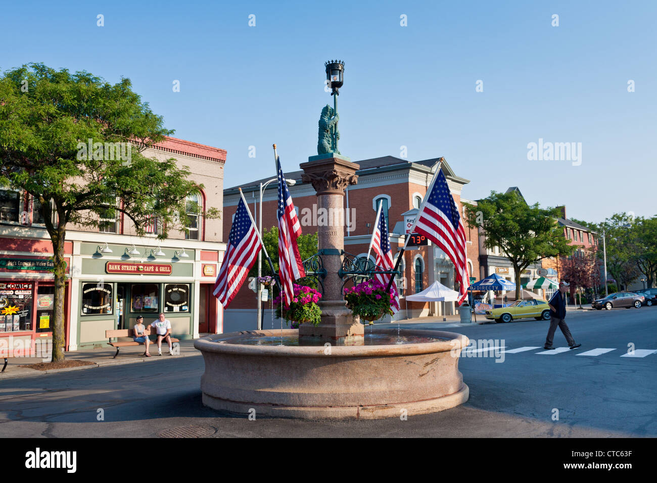La fontaine de l'ours les ancres du quartier des affaires de Geneseo, New York State Banque D'Images