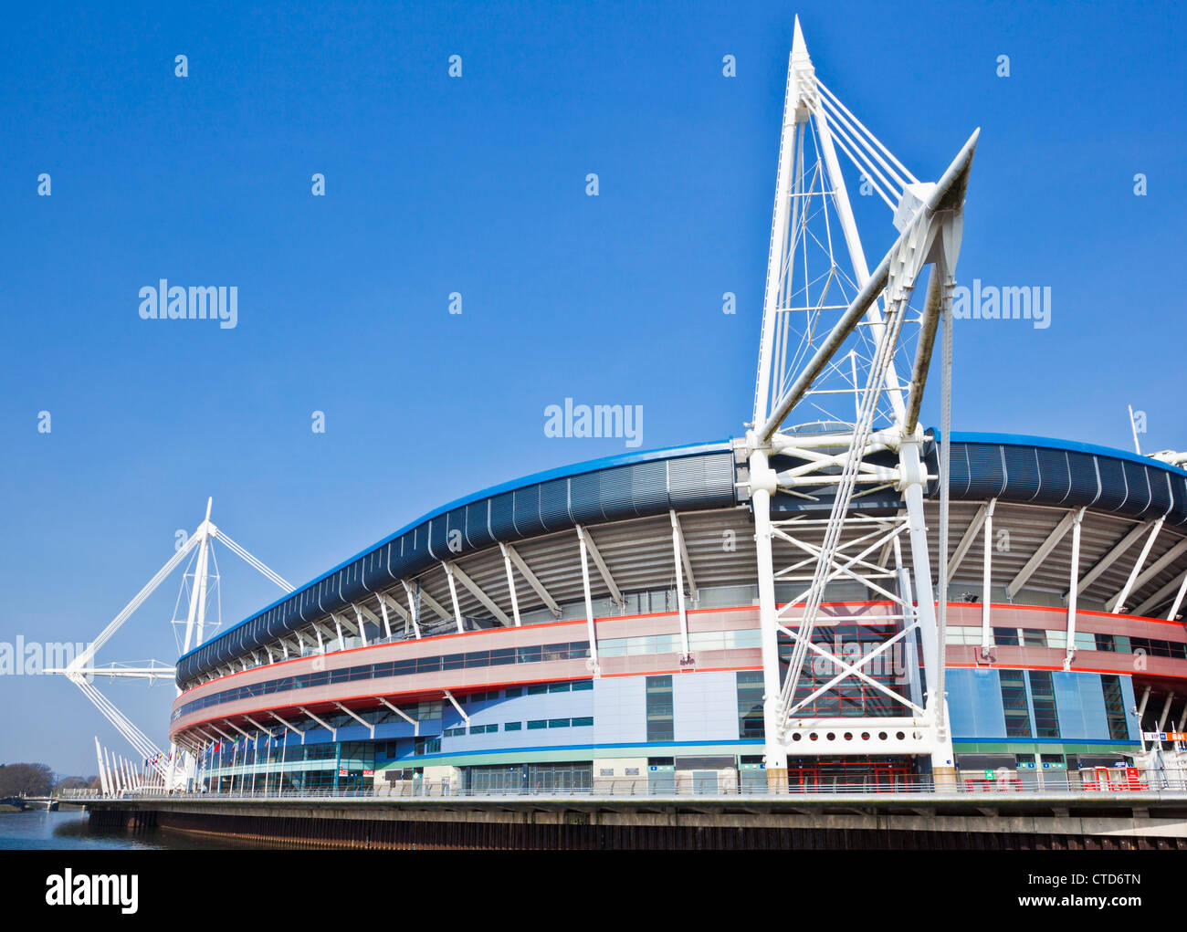 Principauté stade ou BT Millennium Stadium un sportif et salle de concert dans le centre-ville de Cardiff South Glamorgan South Wales UK GB EU Europe Banque D'Images
