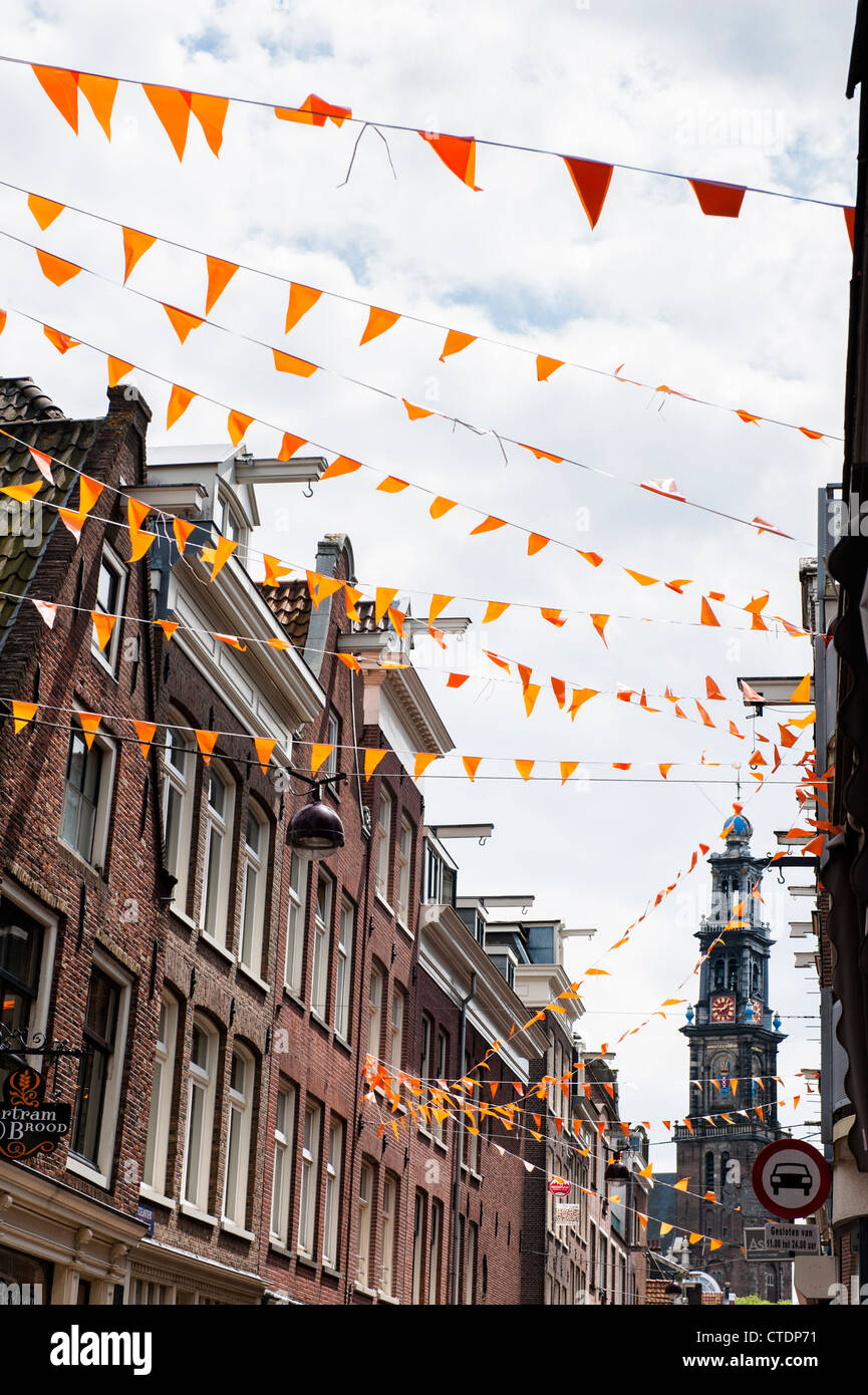 L'une des principales dans le prix Jordaan Amsterdam. Drapeaux Orange pour soutenir l'équipe nationale de soccer. Banque D'Images